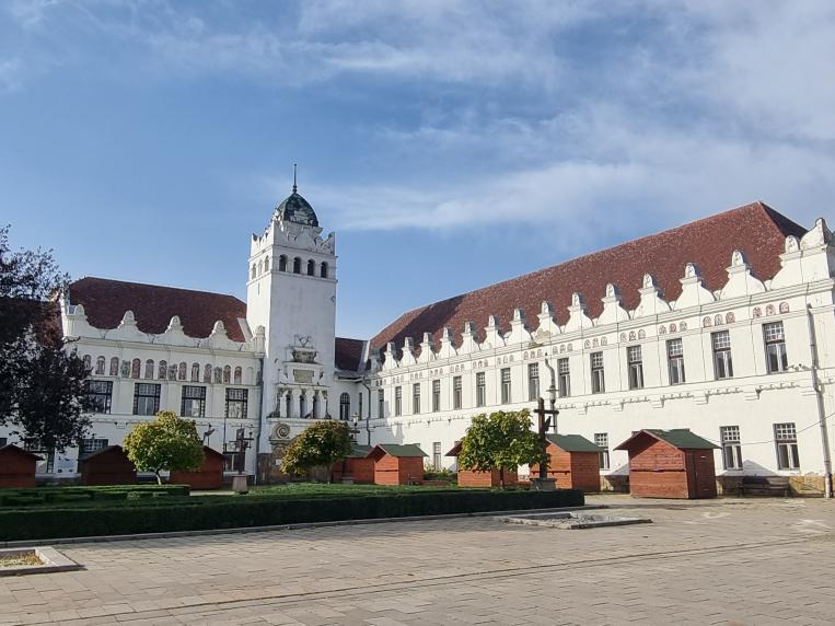Tokaj-Hegyalja Egyetem Oktatási épulet rekonstrukciója